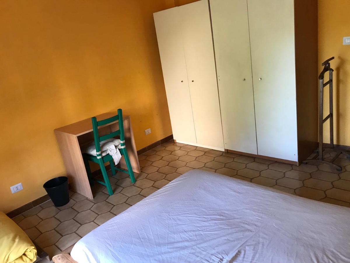 La Casa di Lobina e dei suoi amici Hotel Roma Esterno foto