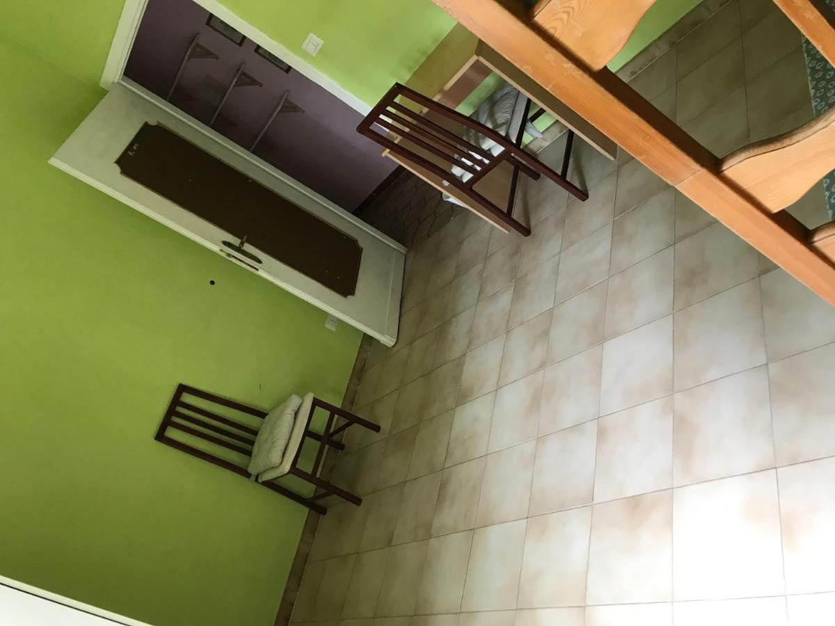 La Casa di Lobina e dei suoi amici Hotel Roma Esterno foto